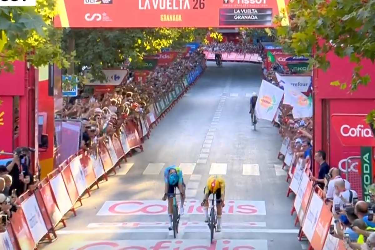Tobias Johannessen vince l’ultima tappa ancora un secondo posto per Romele. Trionfo di Enric Mas